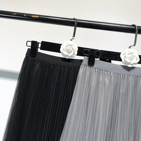 Hosszú tüllszoknya szürke és fekete színben