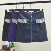 Aktuális női bőrszoknya cipzárral és zsebekkel több színben