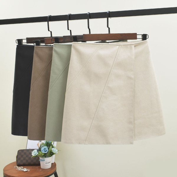 Női bőrszoknya több színben