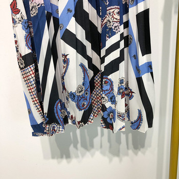 Redős női szoknya rugalmas derékkal, színes mintával