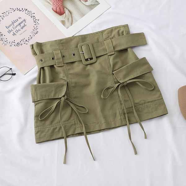 Modern női kétrészes szett zöld csíkos inggel és szoknyával