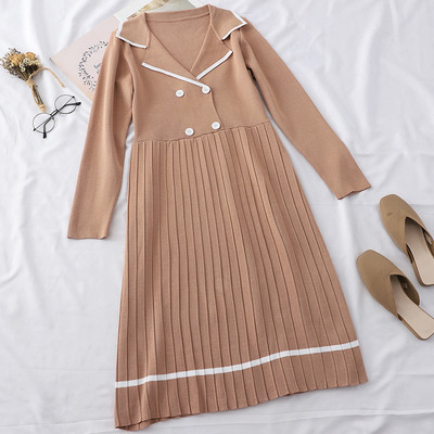 Vékony kötésből készült stílusos női ruha többféle színben