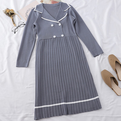 Vékony kötésből készült stílusos női ruha többféle színben