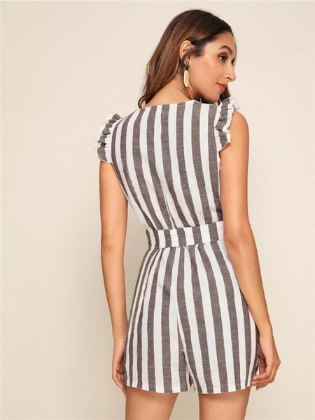 Női alkalmi kombiné szürke nyakkendővel