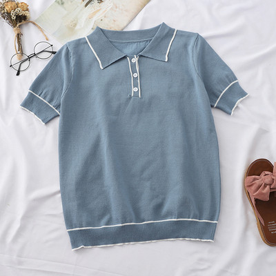 Női póló gallérral és gombokkal több színben