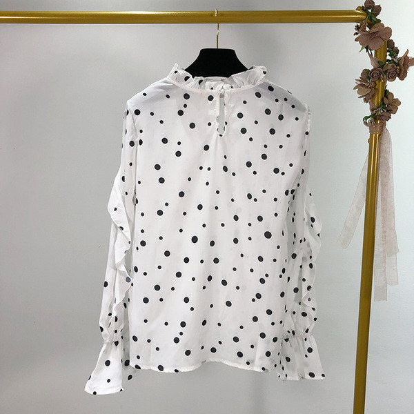 Női hosszú ujjú blúz fehér pöttyökkel