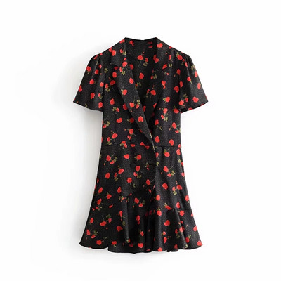 Új modell aktuális női ruha virágos motívumokkal, fekete színben