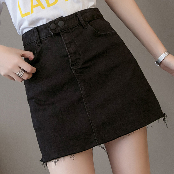 Modern női szoknya fekete színben, magas derékkal