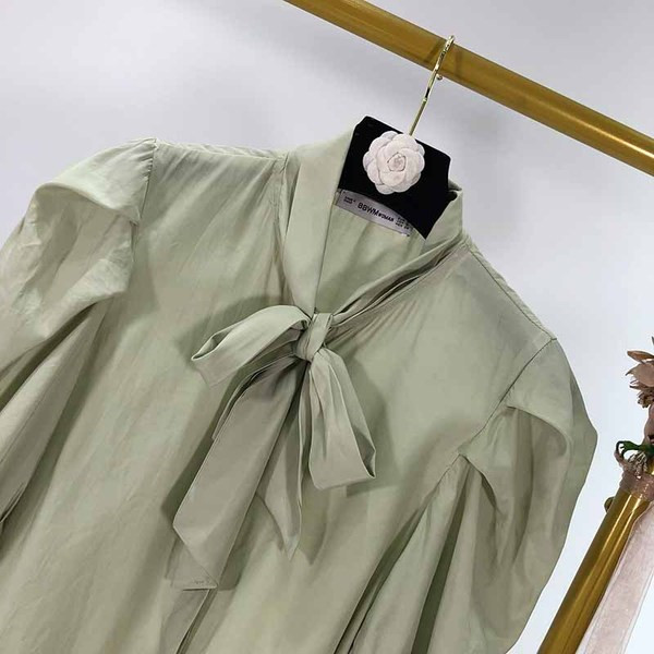 Női ing 3/4-es ujjal és nyakkendővel