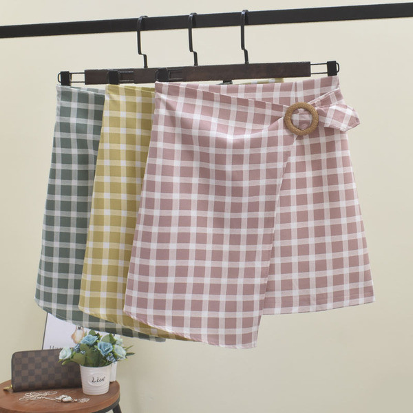 Fusta dama in carouri in mai multe culori