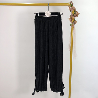 Pantaloni de damă cu legături la gleznă