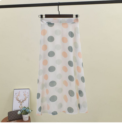 Fusta de dama cu buline in mai multe culori