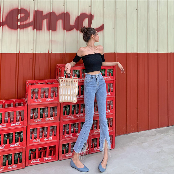 Blugi de dama actuali Model Slim cu element metalic