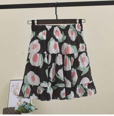 Fusta de dama cu talie elastica si aplicatie colorata