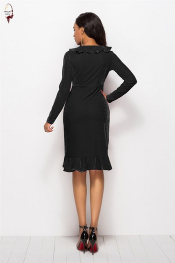 Stílusos női ruha hosszú ujjal, mély dekoltázssal, több színben