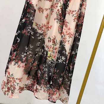 Rochie lunga de dama cu model floral si decolteu in V