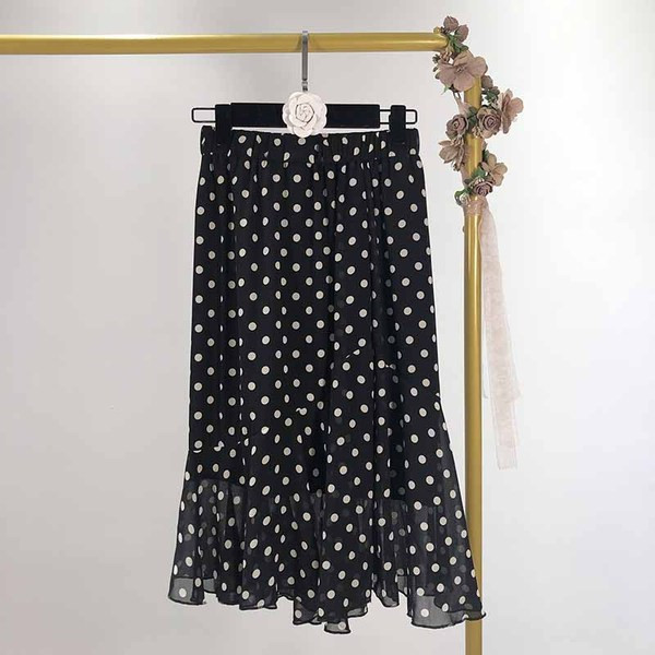 Set de dama de fusta lunga si tricou