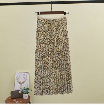 Fusta de dama plisata cu aplicare de culoare in mai multe culori