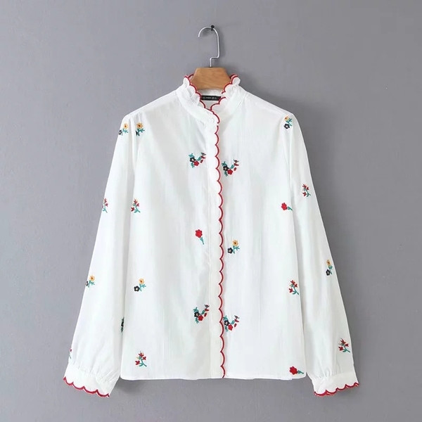 Camasa de dama eleganta model nou cu broderie in alb