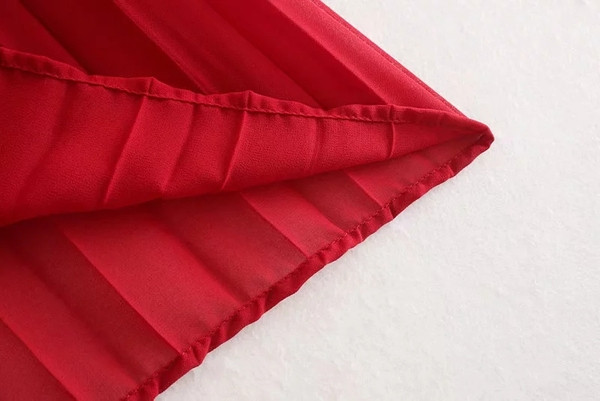 Model nou de pantaloni de dama plisati de culoare rosie