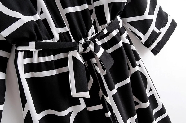 Salopetă de damă elegantă, model nou, cu decolteu O, în negru