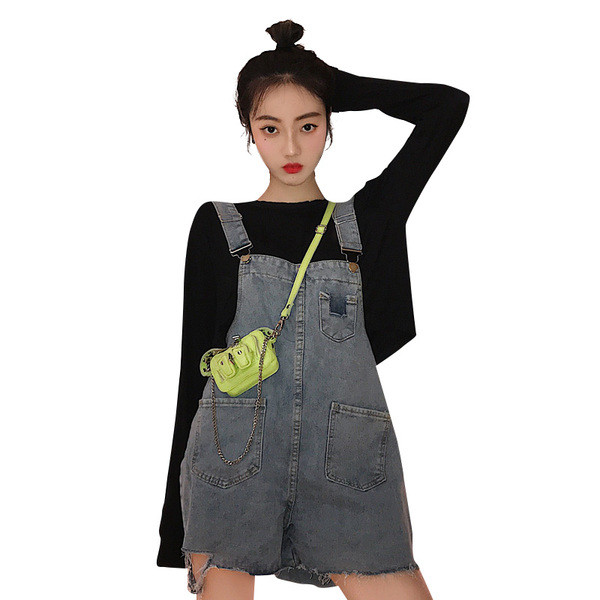 Salopetă de damă de ultimă oră în culoarea gri - model larg