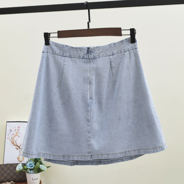 Redős női szoknya fehér és kék színben