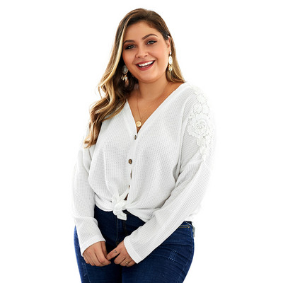Alkalmi női blúz, ujjain csipkével, többféle színben