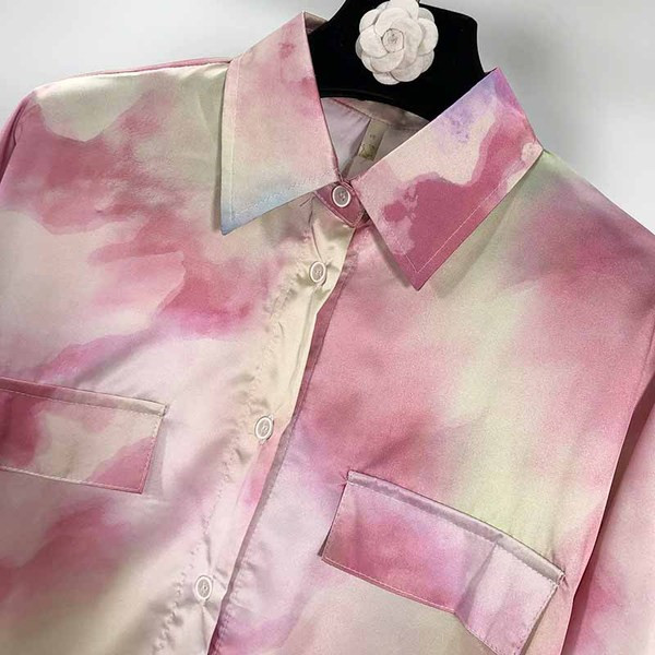 Cămașă lată de damă cu mâneci lungi în culori irizate