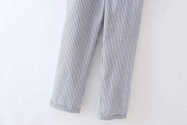 Model nou de salopeta dama cu centura si buzunare