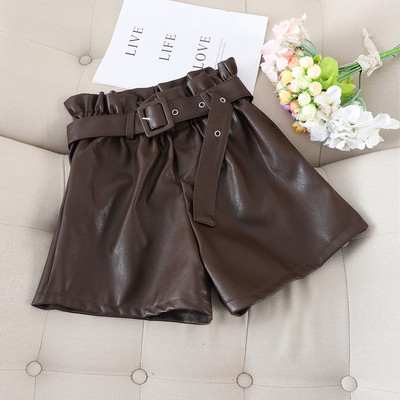 Pantaloni scurti de dama la moda din imitatie de piele cu curea in mai multe culori