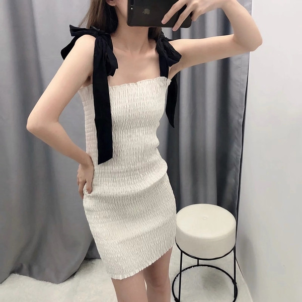 Rochie dama Slim - model cu bretele late in culoarea alba