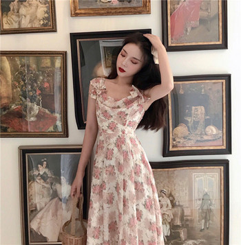 Modern női hosszú ruha virágmintával