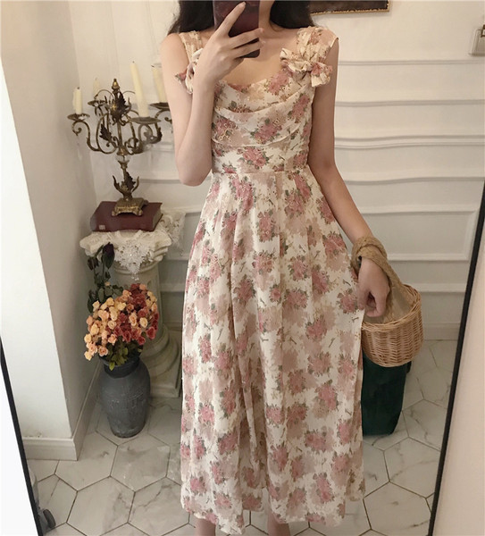 Modern női hosszú ruha virágmintával