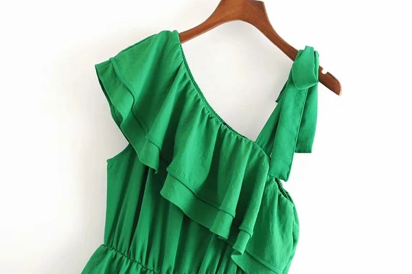 Rochie de dama actuala model nou de culoare verde