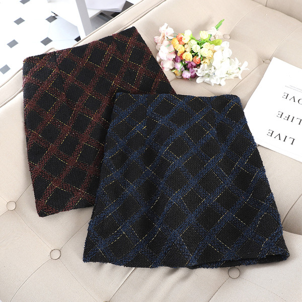 Rövid női szoknya magas derékkal, több színben