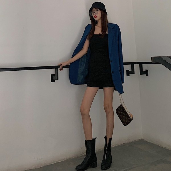 Модерно дамско дълго сако в син цвят