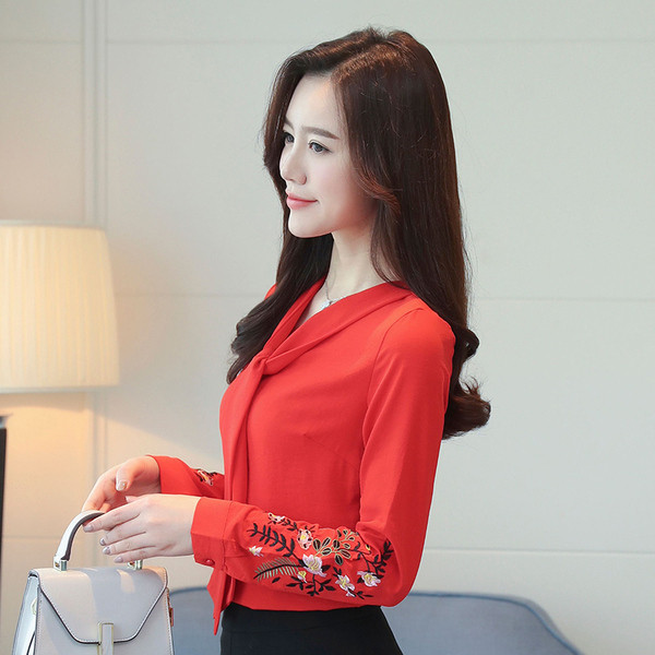 Cămașă elegantă de damă, cu mâneci lungi, în trei culori, cu broderie