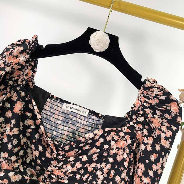 Bluza scurta de dama cu model floral