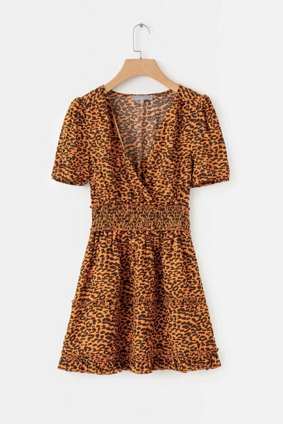 Rochie de dama cu maneci scurte si decolteu in V in doua culori