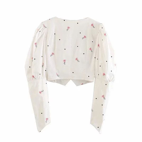 Camasa de dama model nou, cu decolteu patrat de culoare alba