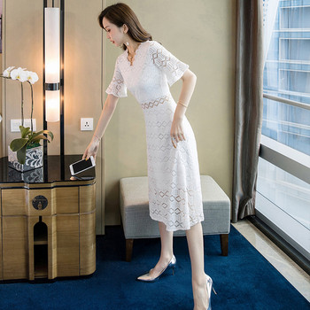 Rochie lungă de damă modernă în alb cu mâneci scurte