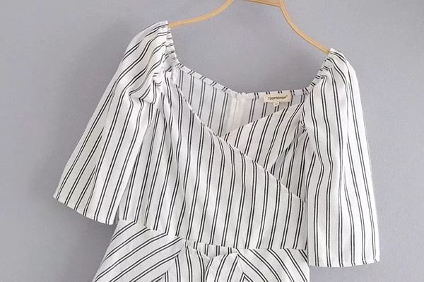 Rochie de dama in dungi cu maneci 3/4 si decolteu in V