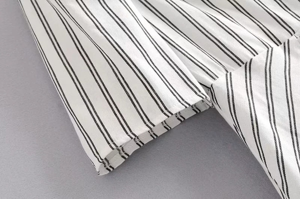 Rochie de dama in dungi cu maneci 3/4 si decolteu in V