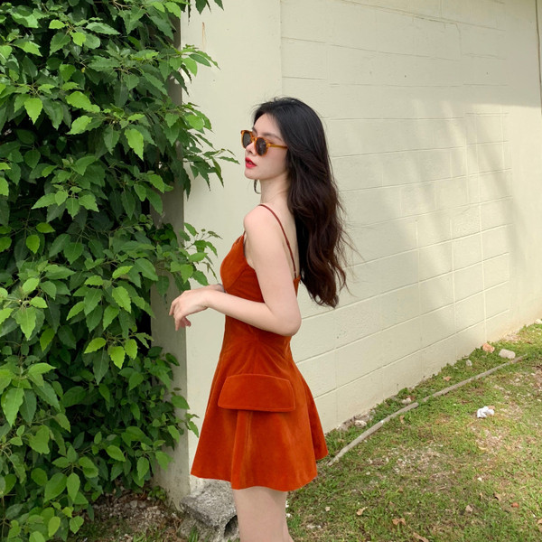 Rochie casual dama cu bretele subtiri - model croiat