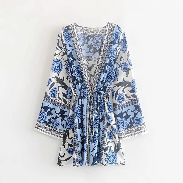 Rochie scurtă de damă modernă - două culori