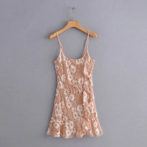 Rochie casual de dama cu bretele, curea si motive florale