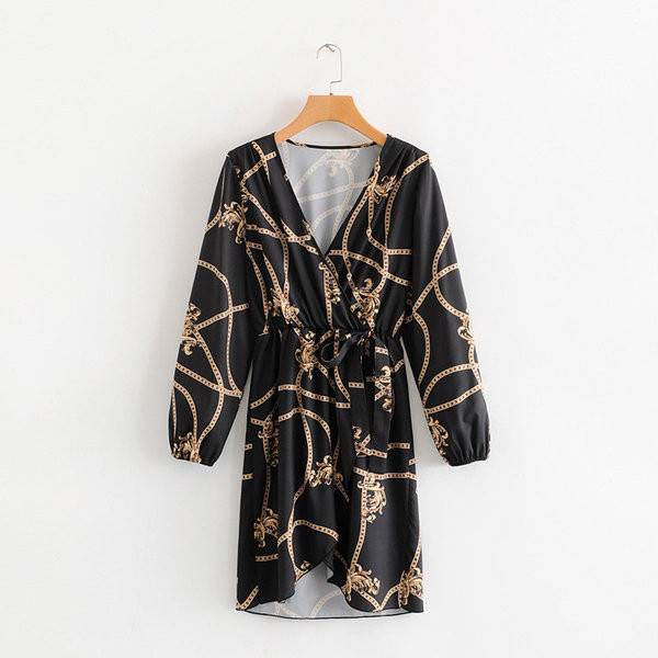 Rochie actuala de dama cu decolteu in V - model asimetric