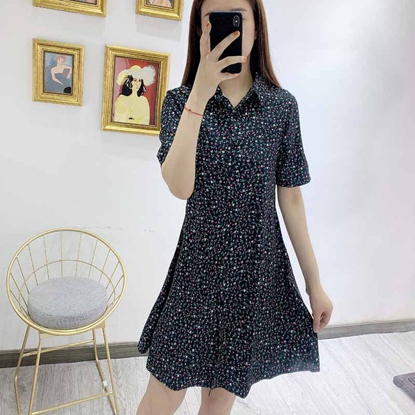 Rochie scurta casual cu nasturi