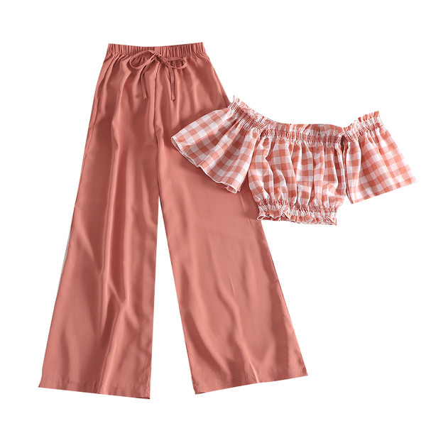 Modern női szett rövid felsővel és széles nadrággal, több színben